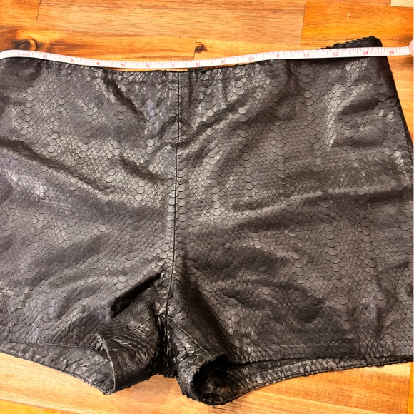 J Brand leather shorts - Picture 7 of 10